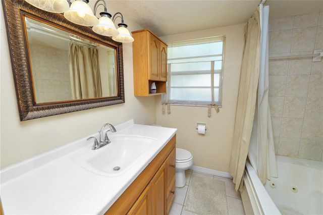 5028 HEADLAND HILLS AVENUE, Tampa, FL 33625