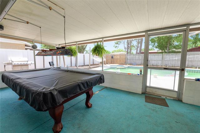 5028 HEADLAND HILLS AVENUE, Tampa, FL 33625
