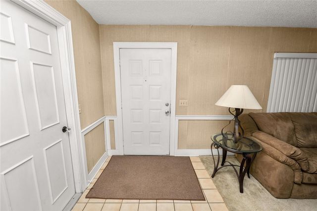 5028 HEADLAND HILLS AVENUE, Tampa, FL 33625