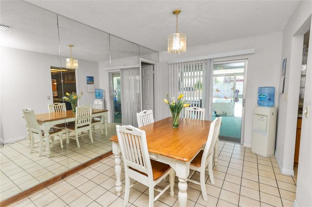 5028 HEADLAND HILLS AVENUE, Tampa, FL 33625