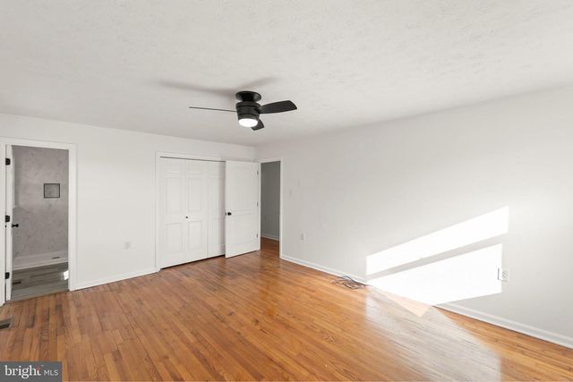 120 AMELIA AVE, Stephens City, VA 22655