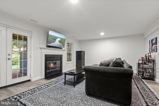 8614 TOWER BRIDGE WAY, Lutherville Timonium, MD 21093