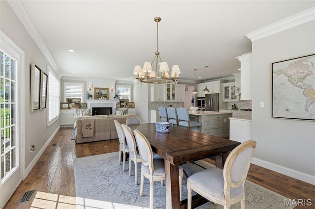 1456 Fawnvalley Court, Des Peres, MO 63131