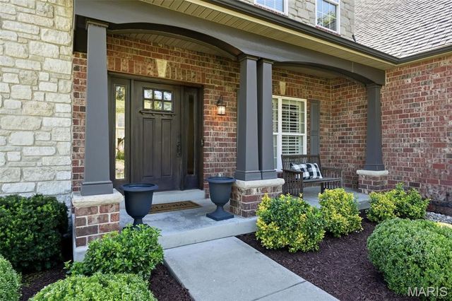 1456 Fawnvalley Court, Des Peres, MO 63131
