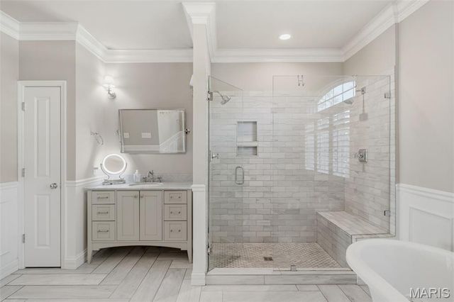 1456 Fawnvalley Court, Des Peres, MO 63131