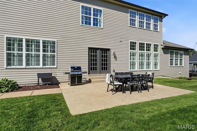 1456 Fawnvalley Court, Des Peres, MO 63131
