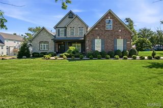 1456 Fawnvalley Court, Des Peres, MO 63131
