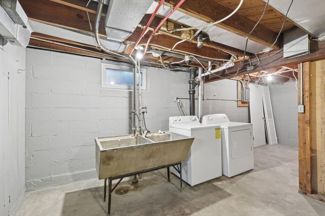 5115 16th Avenue S, Minneapolis, MN 55417