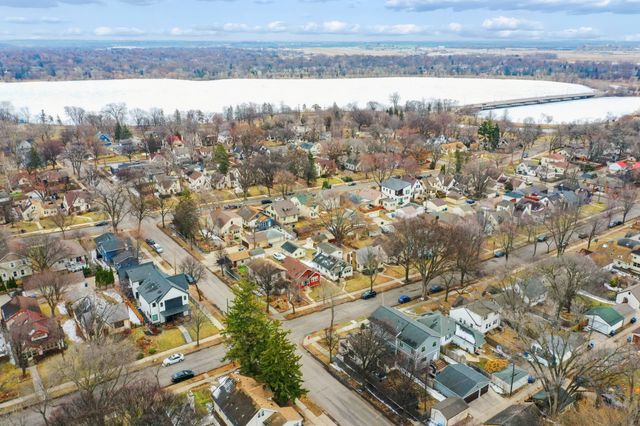 5115 16th Avenue S, Minneapolis, MN 55417