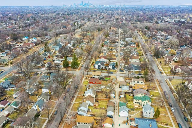 5115 16th Avenue S, Minneapolis, MN 55417