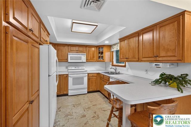 2590 31st Street Southwest, Salisbury Twp, PA 18103