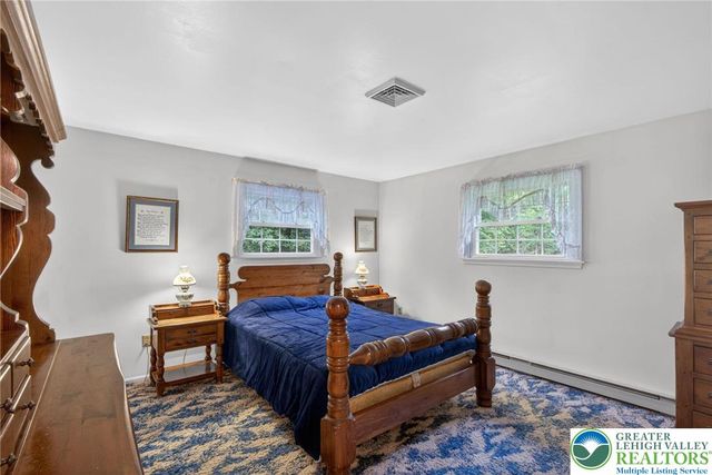 2590 31st Street Southwest, Salisbury Twp, PA 18103