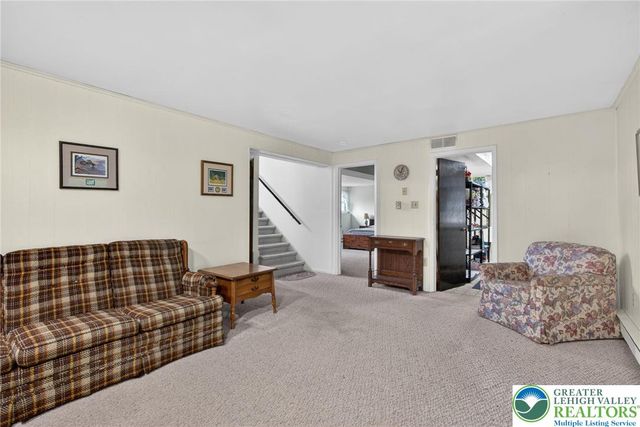 2590 31st Street Southwest, Salisbury Twp, PA 18103