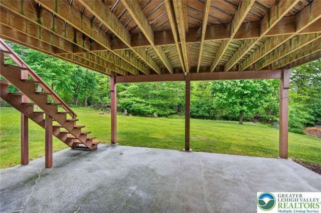 2590 31st Street Southwest, Salisbury Twp, PA 18103