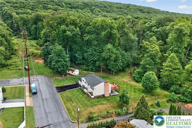 2590 31st Street Southwest, Salisbury Twp, PA 18103