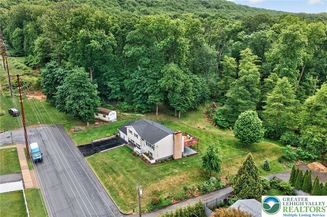 2590 31st Street Southwest, Salisbury Twp, PA 18103