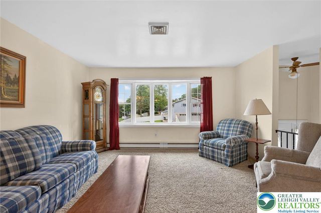 2590 31st Street Southwest, Salisbury Twp, PA 18103