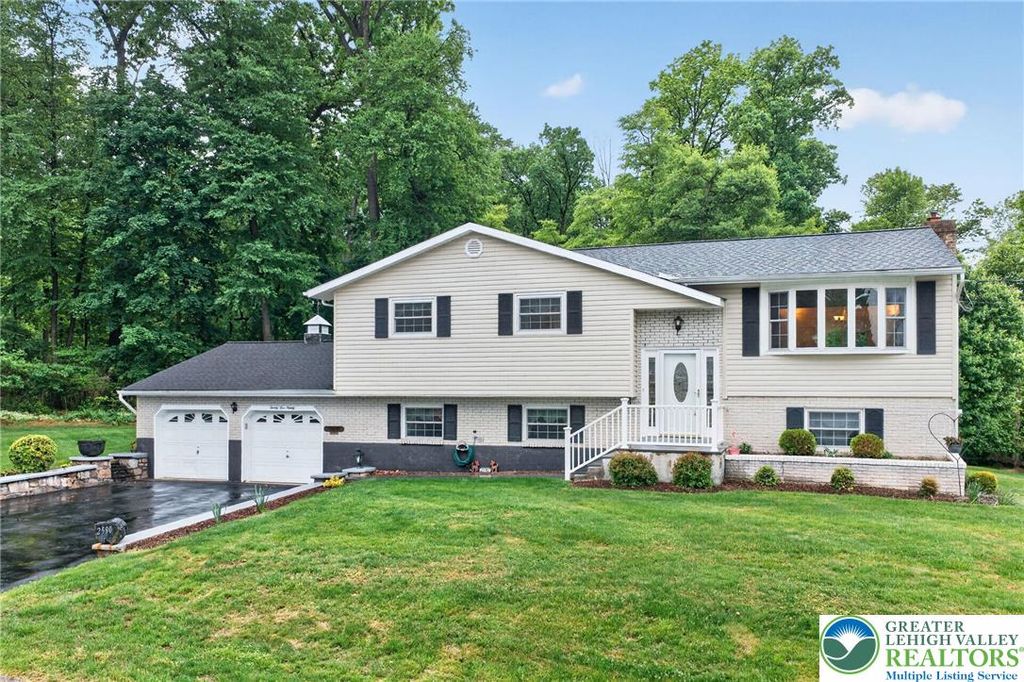 2590 31st Street Southwest, Salisbury Twp, PA 18103