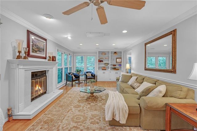 3344 Weathertop Way, Roswell, GA 30075