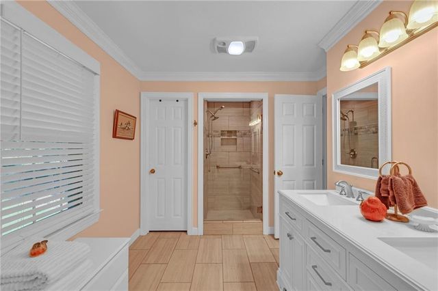 3344 Weathertop Way, Roswell, GA 30075