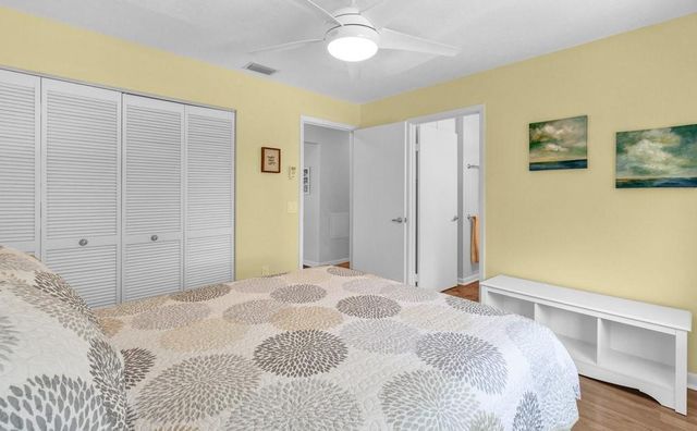 6408 S River Run Drive, Sebastian, FL 32958