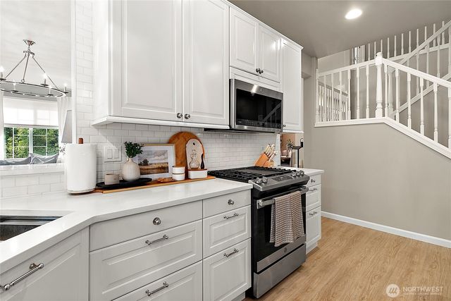 20407 SE 261st Place, Covington, WA 98042