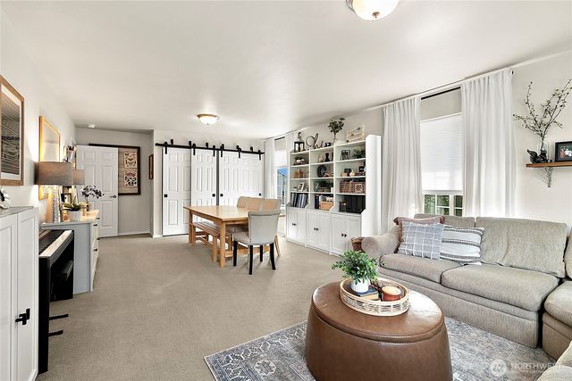 20407 SE 261st Place, Covington, WA 98042