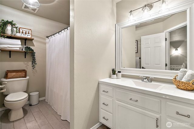 20407 SE 261st Place, Covington, WA 98042