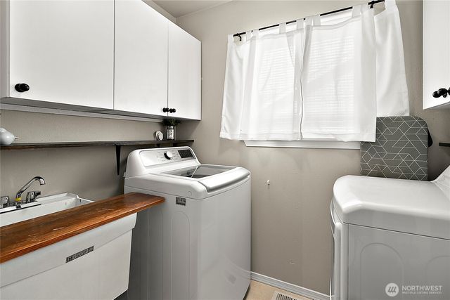20407 SE 261st Place, Covington, WA 98042
