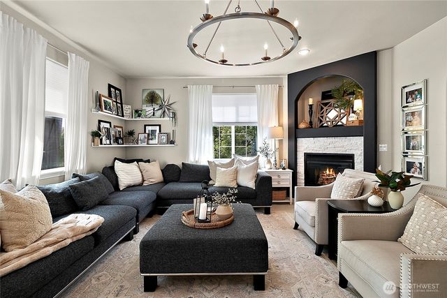 20407 SE 261st Place, Covington, WA 98042