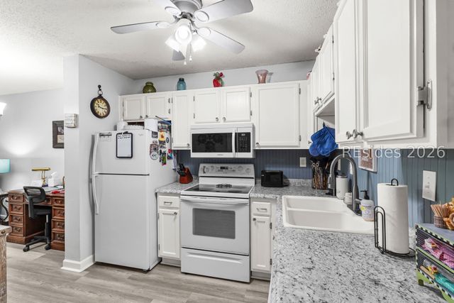 239 Beach City Rd Apt 3336, Hilton Head Island, SC 29926