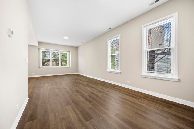 3311 N Ravenswood Avenue 1, Chicago, IL 60657