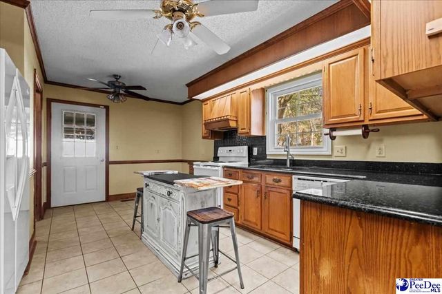 1253 Forest Drive, Hartsville, SC 29550