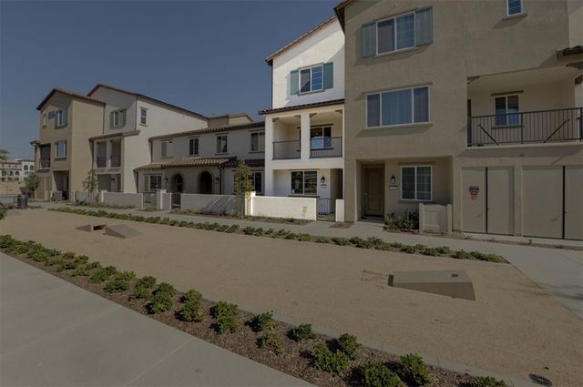 8487 Snapdragon Lane, Chino, CA 91708