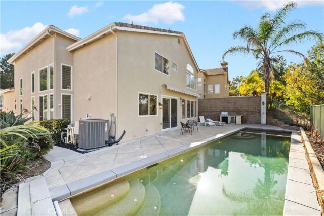 8781 E Banner Ridge, Anaheim, CA 92808