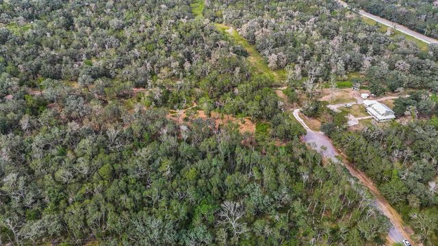 0 Live Oak St, Damon, TX 77430