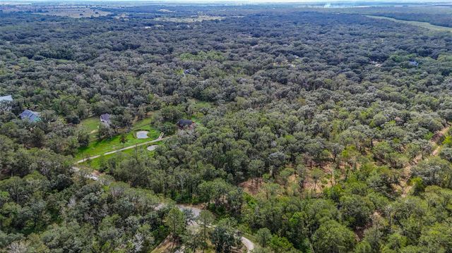 0 Live Oak St, Damon, TX 77430