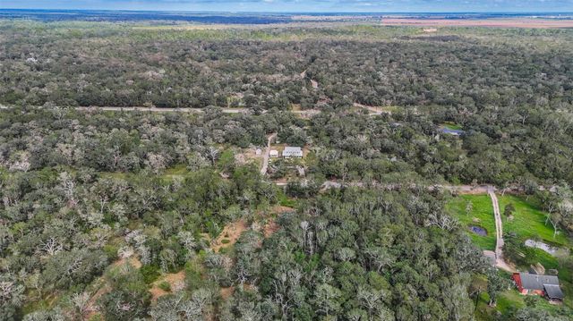 0 Live Oak St, Damon, TX 77430