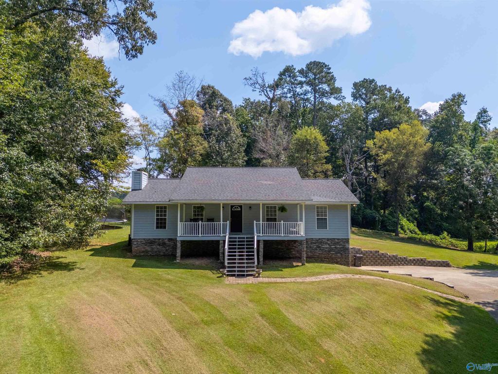 2245 Waterfront Drive, Southside, AL 35907