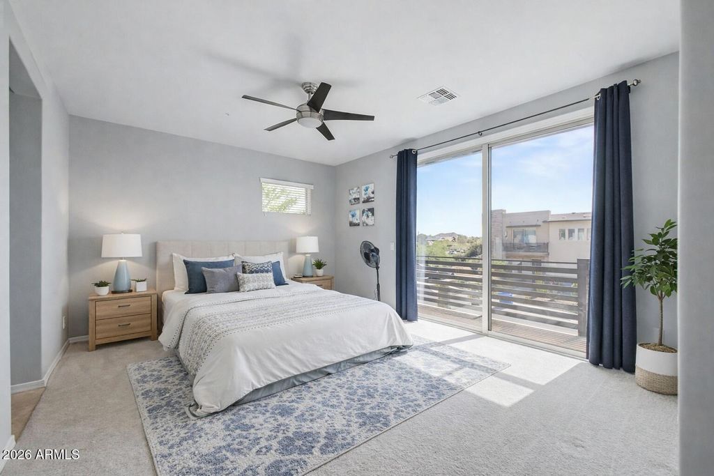 Image 12 of property listing at 31730 N 24TH Drive, Phoenix, AZ 85085