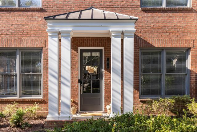 1019 Cumberland Park Dr, Franklin, TN 37069