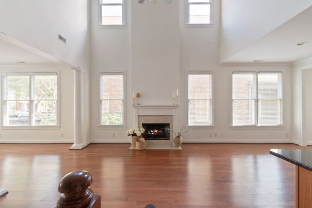 1019 Cumberland Park Dr, Franklin, TN 37069