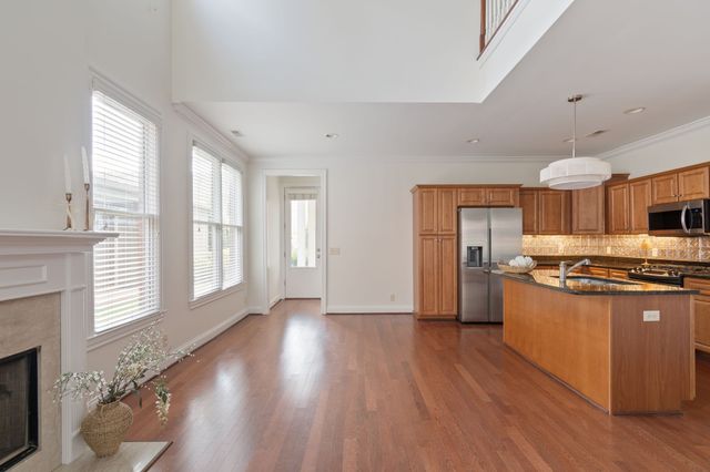 1019 Cumberland Park Dr, Franklin, TN 37069