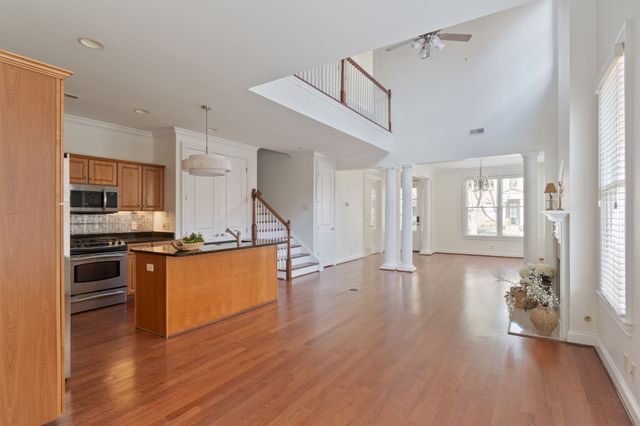 1019 Cumberland Park Dr, Franklin, TN 37069