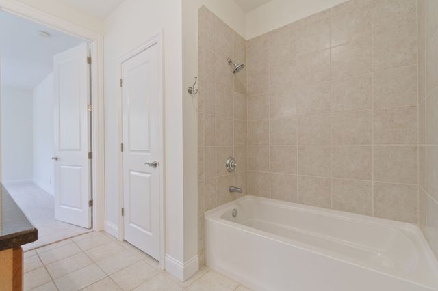 1019 Cumberland Park Dr, Franklin, TN 37069
