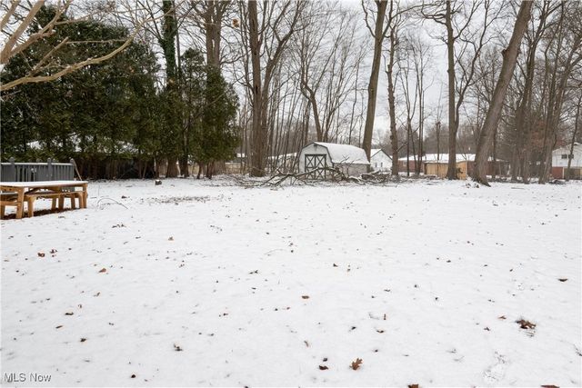 427 Catalina Drive, New Franklin, OH 44319