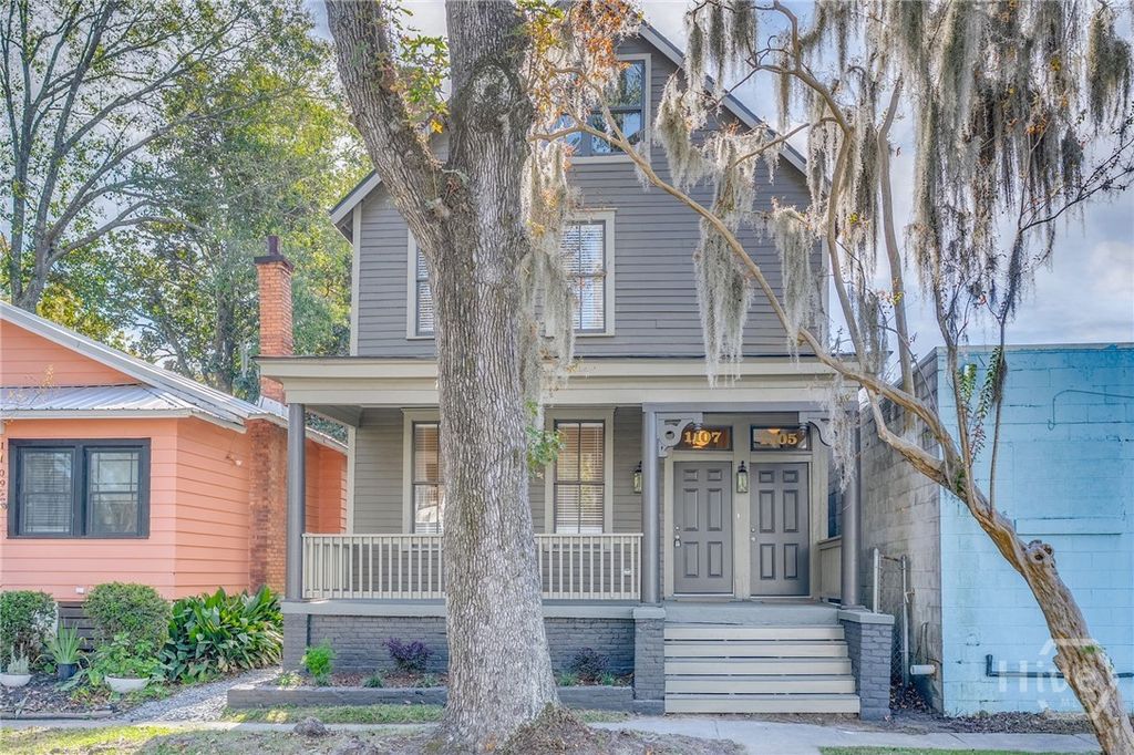 Image 1 of property listing at 1105-1107 E 32nd Street, Savannah, GA 31404