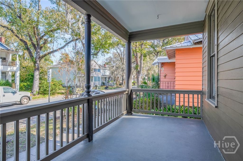 Image 35 of property listing at 1105-1107 E 32nd Street, Savannah, GA 31404