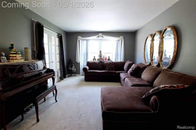 2757 N Tipsico Lake Road, Hartland Township, MI 48353
