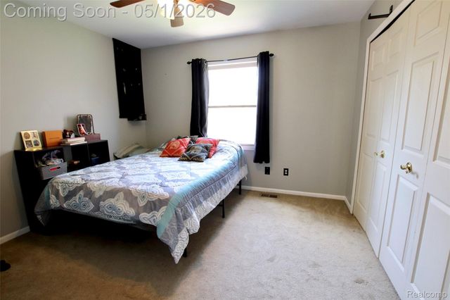 2757 N Tipsico Lake Road, Hartland Township, MI 48353
